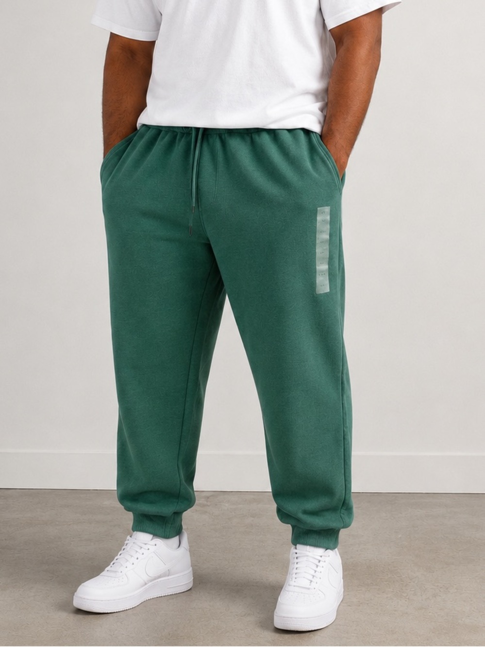 DIP Men’s Green Jogger Sweatpants XXL Fleece Athleisure Eco Active NWT